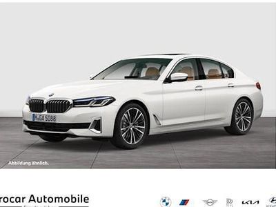 Second-hand BMW 530 Luxury Line 286 CP (210 kW) 2021 Alb Berlinǎ