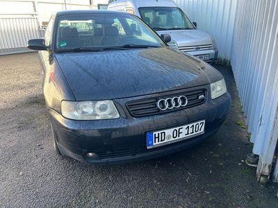 Gebraucht Audi A3 Ambition 102 PS (75 kW) 2003 Schwarz Limousine