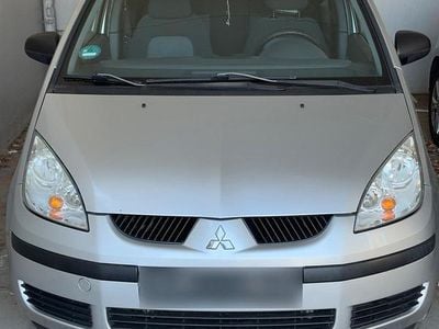 Gebraucht Mitsubishi Colt 75 PS (55 kW) 2006 Grau Kleinwagen