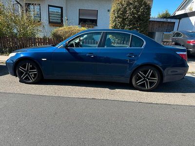 Gebraucht BMW 520 2004 Blau Limousine