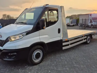 Gebraucht Iveco Daily 160 PS (117 kW) 2021 Weiß