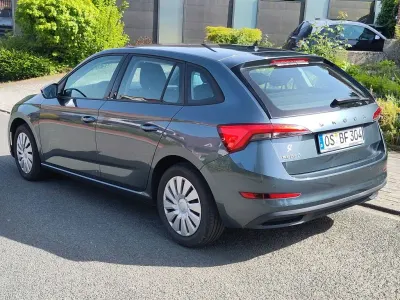 Gebraucht Skoda Scala Cool Plus 95 PS (69 kW) 2022 Grau Kleinwagen