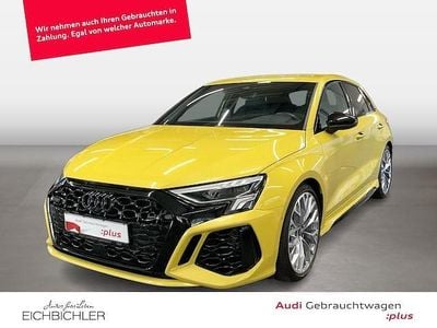 Gebraucht Audi RS3 Sportback Ambiente 400 PS (294 kW) 2023 Pythongelb metallic Kleinwagen