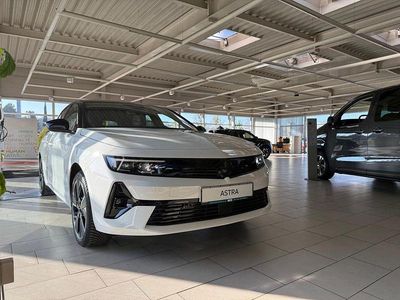 Lack weiss banquise/typ aussenverkleidung spiegel flach standard Neu 2026 Opel Astra Limousine | 32.590 € (Etwas zu teuer)