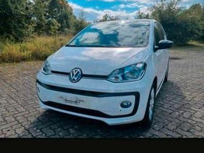 Gebraucht VW up! CLUB 75 PS (55 kW) 2017 Weiß Kleinwagen