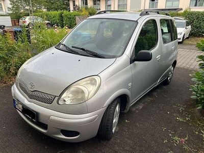 Toyota Yaris Verso