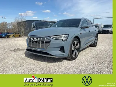Usata Audi e-tron Ambiente 300 kW (408 CV) 2022 Individuallackierungen audi exclusive SUV