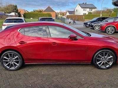 Gebraucht Mazda 3 Homura-Line 150 PS (110 kW) 2022 Rot Limousine