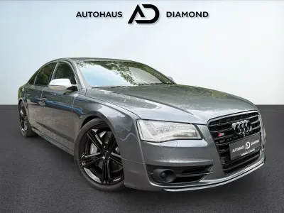 Gebraucht Audi S8 Sport 519 PS (381 kW) 2012 Grau Limousine