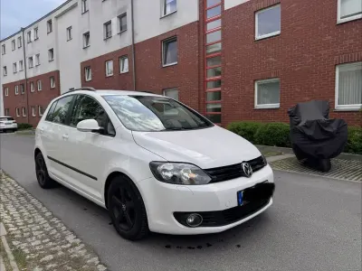 Gebraucht VW Golf Plus Cross Life 122 PS (89 kW) 2014 Weiß Van / Kleinbus