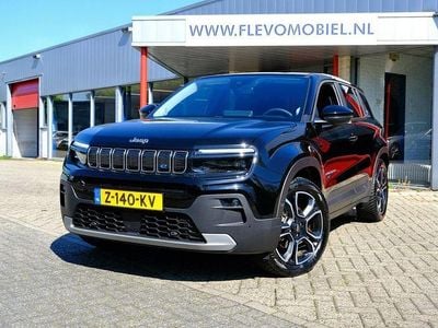 Usado Jeep Avenger EV Summit 114 kW (156 HP) 2024 Preto SUV