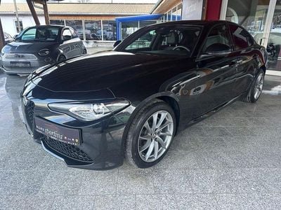 Gebraucht Alfa Romeo Giulia Sprint 200 PS (147 kW) 2023 Schwarz Limousine