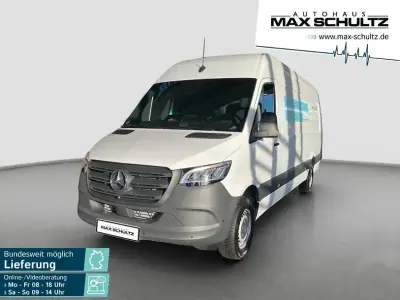 Gebraucht Mercedes Sprinter 190 PS (139 kW) 2025 Weiss Van