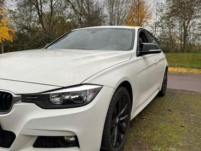Weiß Gebraucht 2014 BMW 316 M Sport Limousine | 14.500 € (Etwas zu teuer)
