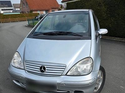 Second-hand Mercedes A160 Avantgarde 102 CP (75 kW) 2004 Argintiu Hatchback