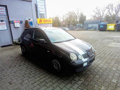 Gebraucht VW Polo Basis 54 PS (39 kW) 2004 Schwarzcosmo2 Kleinwagen