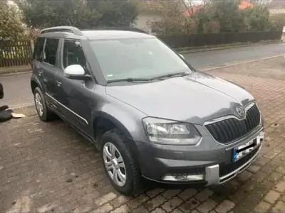 Gebraucht Skoda Yeti 125 PS (91 kW) 2018 Grau SUV
