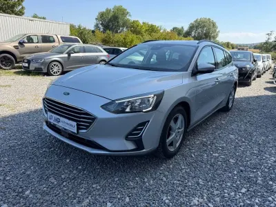 Gebraucht Ford Focus 120 PS (88 kW) 2019 Silber Limousine