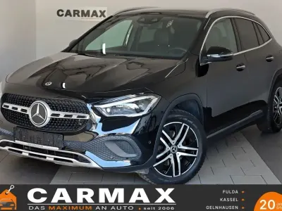 Gebraucht Mercedes GLA200 Progressive 150 PS (110 kW) 2021 Kosmosschwarz  metalliclack (metallic) SUV