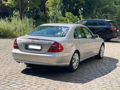 Mercedes E220