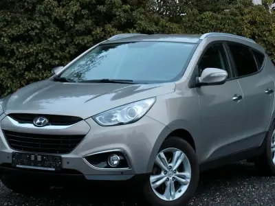 Gebraucht Hyundai ix35 Premium 184 PS (135 kW) 2012 Grau SUV