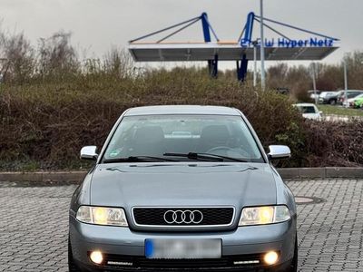 Gebraucht Audi A4 125 PS (91 kW) 1999 Grau Kleinwagen