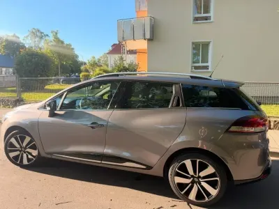Gebraucht Renault Clio 90 PS (66 kW) 2014 Grau Kombi