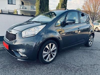 Second-hand Kia Venga Platinum Edition 128 CP (94 kW) 2017 Gri Hatchback