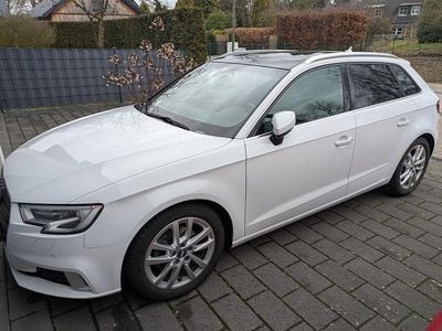 Gebraucht Audi A3 Sport 116 PS (85 kW) 2017 Weiß Limousine