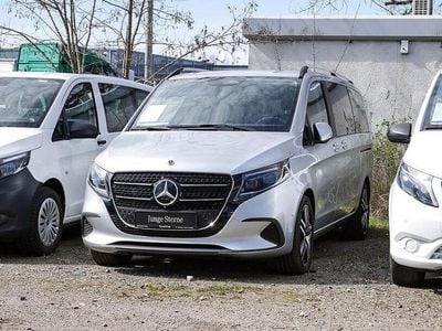 Usata Mercedes V250 Style 190 CV (139 kW) 2024 Argento Monovolume
