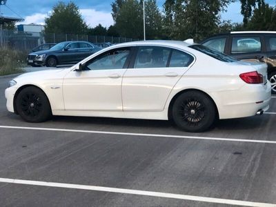 gebraucht BMW 523 i f10 3.0 L *Navi*Kamera*Standheizung* Top gepflegt