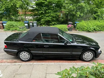 Gebraucht BMW 320 Cabriolet Sport Line 150 PS (110 kW) 1994 Blau Cabrio