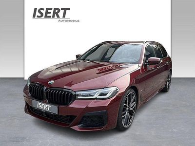 Rot Gebraucht 2023 BMW 530 M Sport Kombi | 41.880 € (Etwas zu teuer)