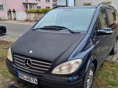 Schwarz Gebraucht 2004 Mercedes Viano Van / Kleinbus | 5.700 € (Guter Preis)