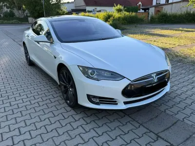 Gebraucht Tesla Model S 309 kW (421 PS) 2013 Weiß Kleinwagen