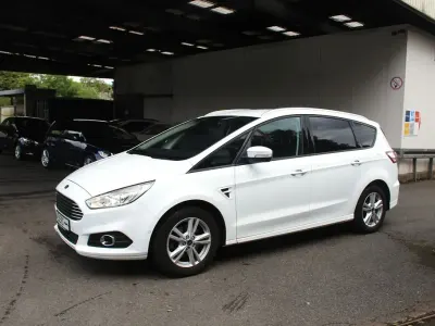 Gebraucht Ford S-MAX Business Edition 150 PS (110 kW) 2017 Frostweiß Van / Kleinbus