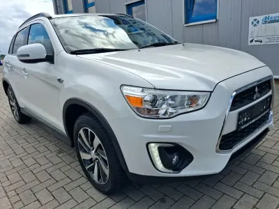 Gebraucht Mitsubishi ASX Classic Collection Plus 150 PS (110 kW) 2015 Weiß SUV