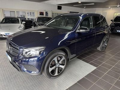 Używany Mercedes GLC250 Exclusive 204 KM (150 kW) 2016 Niebieski SUV