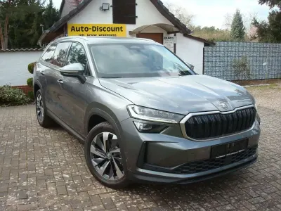 Neu Skoda Kodiaq Selection 150 PS (110 kW) 2025 Grau SUV