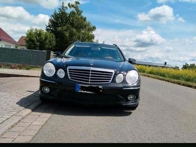Mercedes E320