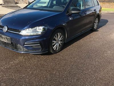 gebraucht VW Golf VII Variant iQ Drive ,R-Line ,Navi, DSG,1" Hand ,Unfallfrei