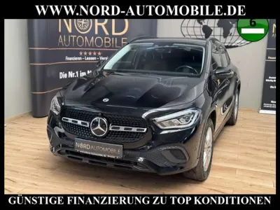 Gebraucht Mercedes GLA200 Progressive 150 PS (110 kW) 2022 Schwarz SUV
