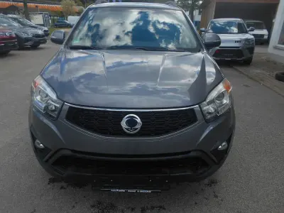 Usata SsangYong Korando 175 CV (128 kW) 2015 Grigio SUV