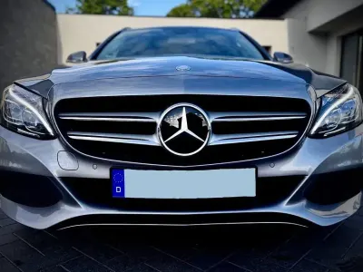 Gebraucht Mercedes C220 Avantgarde 170 PS (125 kW) 2014 Silber Kombi