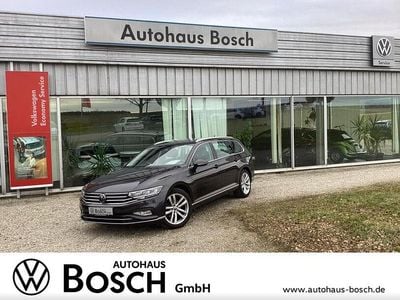 Usata VW Passat Elegance 150 CV (110 kW) 2022 Grigio Station wagon