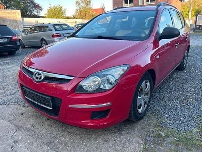 Usata Hyundai i30 Edition+ 126 CV (92 kW) 2009 Rosso Station wagon
