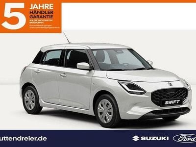 Neu Suzuki Swift Club 83 PS (61 kW) 2025 Pure white pearl metallic Kleinwagen