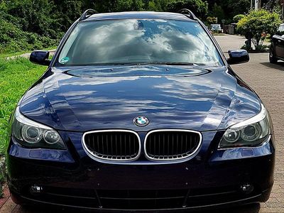 BMW 525