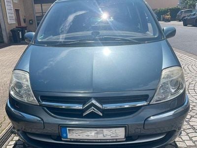 Citroën C8