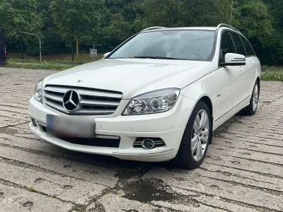 Gebraucht Mercedes C180 156 PS (114 kW) 2009 Weiß Kombi